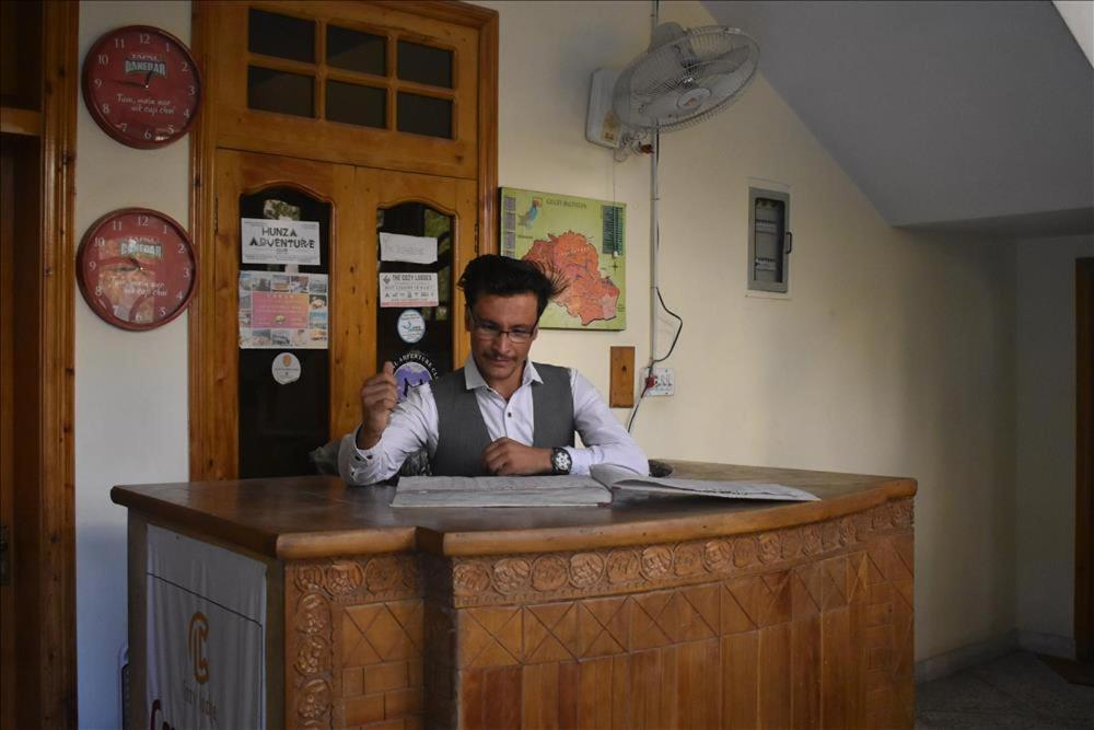 Cozy Lodge Gilgit Exteriör bild
